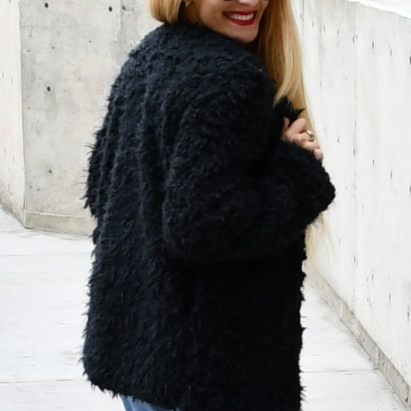 LANA Faux Fur Coat - BLACK - Picture 4 of 4
